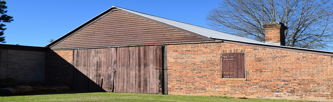 Protégez une grange un hangar.